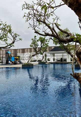 Jual Rumah Mewah Elegan Dengan View Cantik di Gading Serpong, Tangerang Jual Rumah Mewah Elegan Dengan View Cantik di Gading Serpong, Tangerang