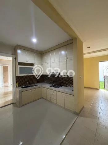 Disewakan! Rumah 5 Kamar Tidur &
5 Kamar Mandi di Gading Serpong, Tangerang Disewakan! Rumah 5 Kamar Tidur &
5 Kamar Mandi di Gading Serpong, Tangerang
