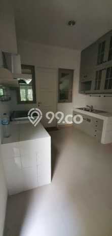 Rumah sewa siap pakai 5 KT di Gading Serpong, Tangerang Rumah sewa siap pakai 5 KT di Gading Serpong, Tangerang