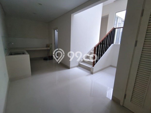 Dijual Rumah Mewah Megah Dengan View Cantik di Gading Serpong, Tangerang Dijual Rumah Mewah Megah Dengan View Cantik di Gading Serpong, Tangerang