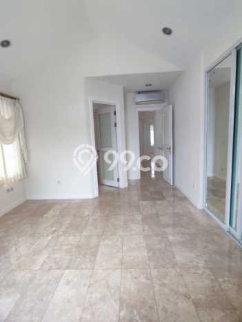 Rumah Disewakan Tangerang LT 395m2 LB 300m2 Kawasan Lippo Karawaci Rumah Disewakan Tangerang LT 395m2 LB 300m2 Kawasan Lippo Karawaci
