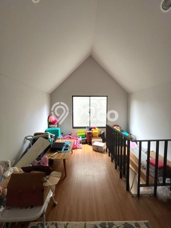 Rumah Luxury Modern Tanpa Renovasi di BSD City Tangerang Rumah Luxury Modern Tanpa Renovasi di BSD City Tangerang