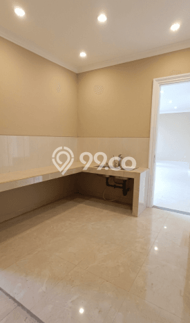 Ready to Use! Luxury House LT 300m2 Desain Elegan di Gading Serpong Ready to Use! Luxury House LT 300m2 Desain Elegan di Gading Serpong