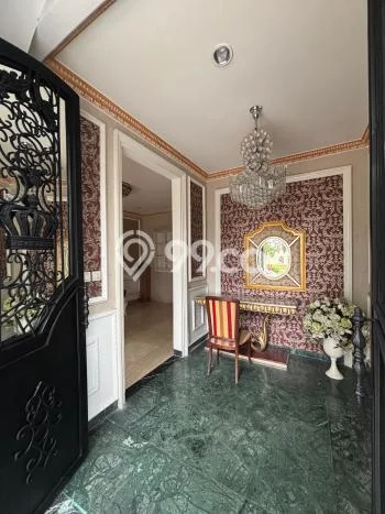 Disewakan! Rumah 5 Kamar Tidur &
5 Kamar Mandi di Gading Serpong, Tangerang Disewakan! Rumah 5 Kamar Tidur &
5 Kamar Mandi di Gading Serpong, Tangerang