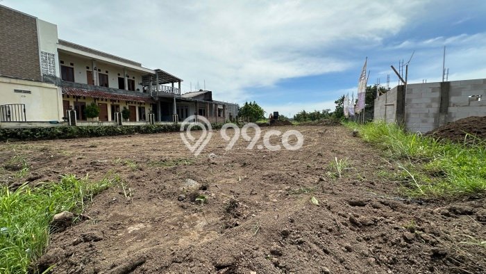 Dijual Tanah di Godean Sleman Luas 108m2 SHM Dijual Tanah di Godean Sleman Luas 108m2 SHM