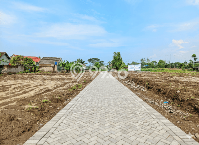 Tanah Dijual di Yogyakarta Seluas 99m2 Strategis Tanah Dijual di Yogyakarta Seluas 99m2 Strategis