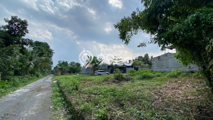 Dijual Tanah di Yogyakarta, Luas 137m2 SHM Dijual Tanah di Yogyakarta, Luas 137m2 SHM