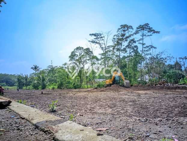 Tanah Siap Bangun Dijual di Yogyakarta Punya Luas 118m2 Tanah Siap Bangun Dijual di Yogyakarta Punya Luas 118m2