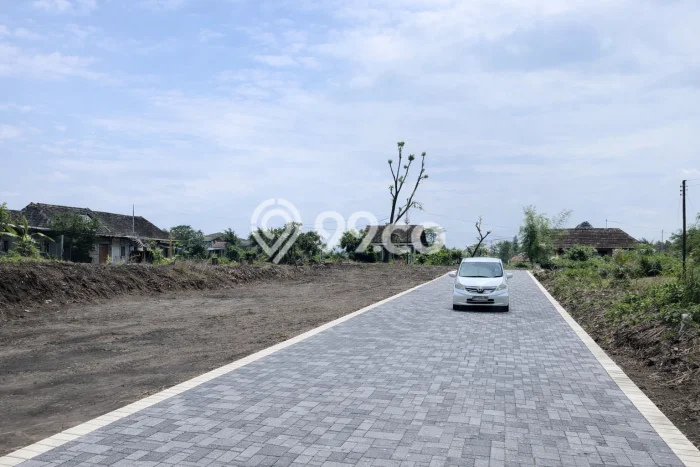 Tanah Kavling di Kalasan Dijual dengan Luas 121m2 Tanah Kavling di Kalasan Dijual dengan Luas 121m2