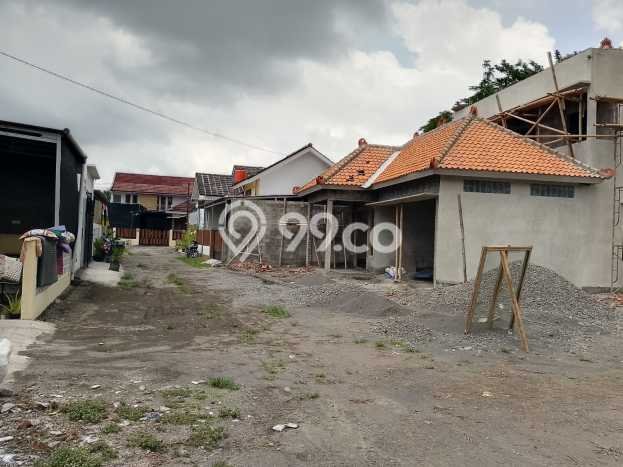 Kavling Tanah di Godean Dijual Luas 125m2 Legalitas SHM Kavling Tanah di Godean Dijual Luas 125m2 Legalitas SHM