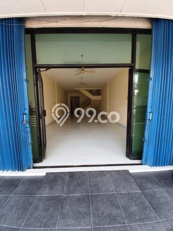 Ruko untuk Disewa di Pusat Tangerang Luas Bangunan 90m2 Ruko untuk Disewa di Pusat Tangerang Luas Bangunan 90m2