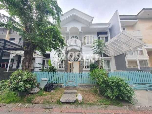 Jual Rumah Mewah Elegan Dengan View Cantik di Pakuwon CIty, Surabaya Jual Rumah Mewah Elegan Dengan View Cantik di Pakuwon CIty, Surabaya