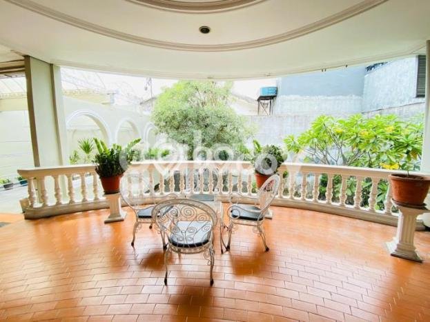 Dijual Rumah Mewah Exclusive di Sukolilo, Surabaya Dijual Rumah Mewah Exclusive di Sukolilo, Surabaya