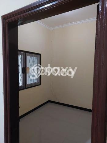 Disewakan Cepat Rumah Kondisi Baik di Kawasan Mulyorejo, Surabaya Disewakan Cepat Rumah Kondisi Baik di Kawasan Mulyorejo, Surabaya