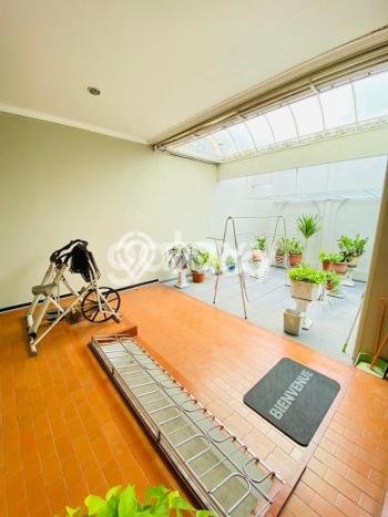 Dijual Rumah Mewah Exclusive di Sukolilo, Surabaya Dijual Rumah Mewah Exclusive di Sukolilo, Surabaya