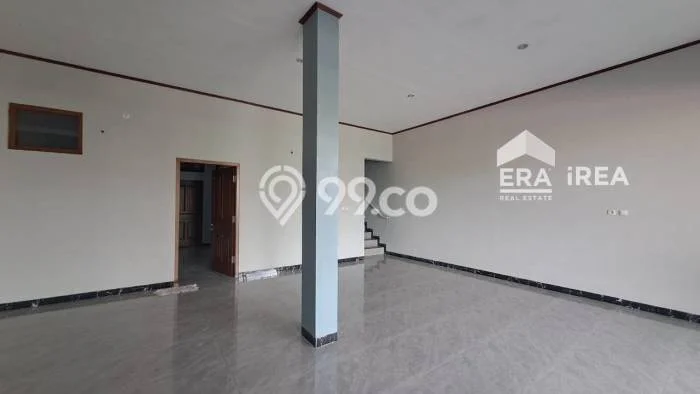 Unit Ruko Paling Strategis di Kalasan Sleman dengan LB 200m2 Unit Ruko Paling Strategis di Kalasan Sleman dengan LB 200m2