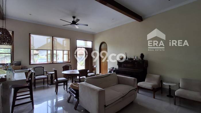 For Sale Rumah 4 Kamar Lokasi Ideal Nyaman dan Strategis di Ngemplak For Sale Rumah 4 Kamar Lokasi Ideal Nyaman dan Strategis di Ngemplak