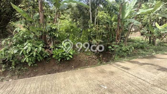 Lahan Strategis di Kasihan Dijual dengan Luas 683m2 Lahan Strategis di Kasihan Dijual dengan Luas 683m2