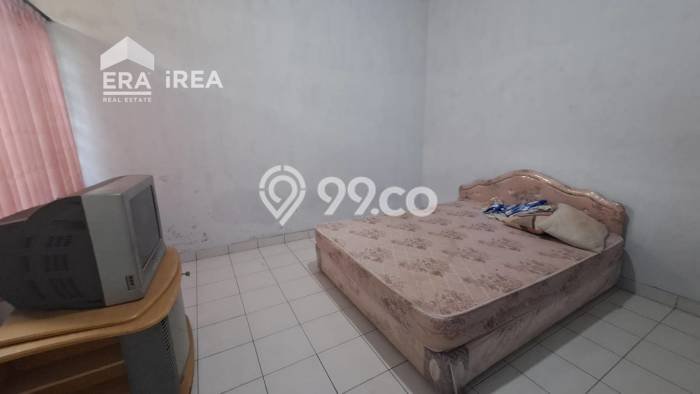 Siap Huni Hunian Elit 4 Kamar di Depok Dekat ke Mana Pun Siap Huni Hunian Elit 4 Kamar di Depok Dekat ke Mana Pun