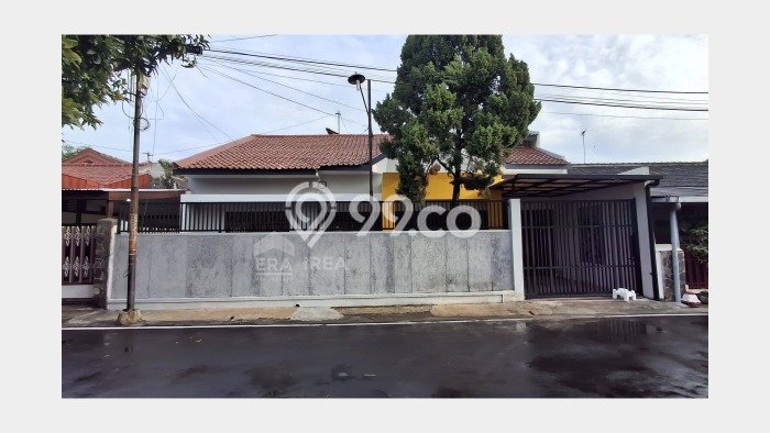 Hunian Nyaman Asri 6 KT Siap Pakai di Gentan Sukoharjo Hunian Nyaman Asri 6 KT Siap Pakai di Gentan Sukoharjo