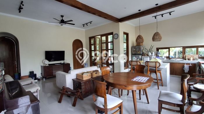 For Sale Rumah 4 Kamar Lokasi Ideal Nyaman dan Strategis di Ngemplak For Sale Rumah 4 Kamar Lokasi Ideal Nyaman dan Strategis di Ngemplak