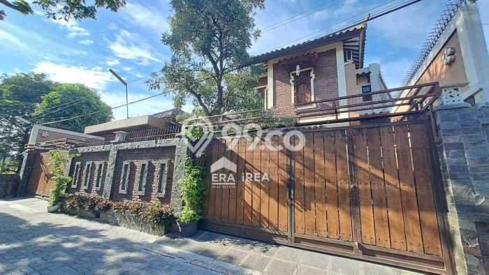 Dijual Rumah Premium dengan Fasilitas Sekitar Komplit di Depok, Sleman Dijual Rumah Premium dengan Fasilitas Sekitar Komplit di Depok, Sleman