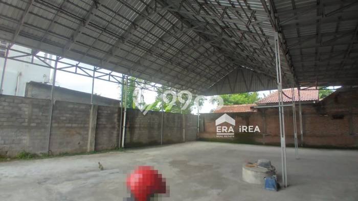 Unit Gudang Disewa Lokasi Sewon, Bantul Spesifikasi Luas Bangunan 400m2 Unit Gudang Disewa Lokasi Sewon, Bantul Spesifikasi Luas Bangunan 400m2