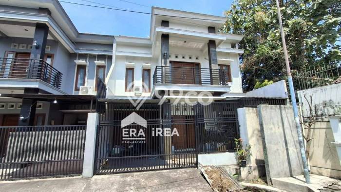 Hunian Cantik Modern Lb 100m2 di Depok, Sleman Hunian Cantik Modern Lb 100m2 di Depok, Sleman