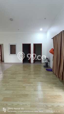 Dijual Rumah Luas Elegan Dengan View Eksklusif di Tomang, Jakarta Barat Dijual Rumah Luas Elegan Dengan View Eksklusif di Tomang, Jakarta Barat