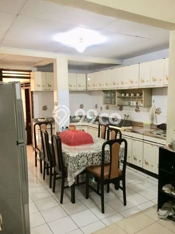 Dijual Kost Strategis di Cempaka Putih, Jakarta Pusat 0 KT, 4 KM, Luas Bangunan 600m2 Dijual Kost Strategis di Cempaka Putih, Jakarta Pusat 0 KT, 4 KM, Luas Bangunan 600m2