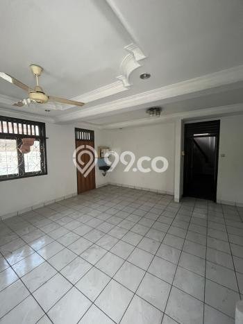 Disewakan Cepat Rumah Kondisi Bagus di Kawasan Kelapa Gading, Jakarta Utara Disewakan Cepat Rumah Kondisi Bagus di Kawasan Kelapa Gading, Jakarta Utara