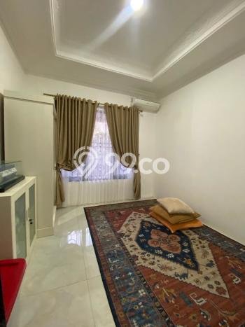 Siap Huni Rumah Mewah 4 Kamar di Cinere Dekat ke Mana Pun Siap Huni Rumah Mewah 4 Kamar di Cinere Dekat ke Mana Pun