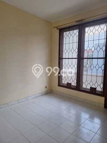 Jual Rumah Eksklusif 2 KT di Daan Mogot, Jakarta Barat Jual Rumah Eksklusif 2 KT di Daan Mogot, Jakarta Barat