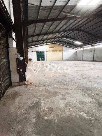 LOKASI STRATEGIS! Gudang For Rent di Teluk Gong, Luas 1000m², Kawasan Ramai LOKASI STRATEGIS! Gudang For Rent di Teluk Gong, Luas 1000m², Kawasan Ramai
