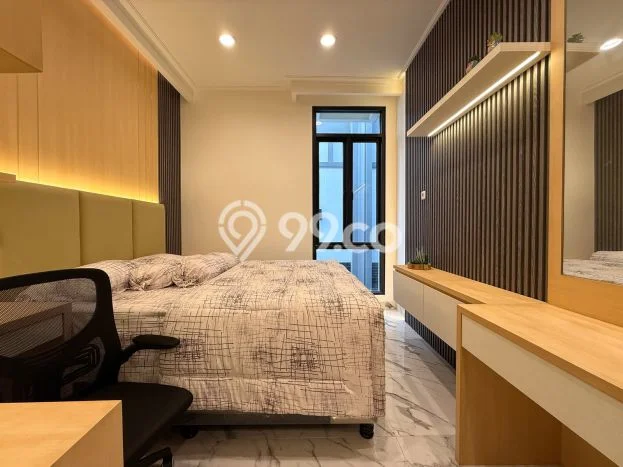 Rumah Luas Asri 3 KT Siap Huni di Kedoya Jakarta Barat Rumah Luas Asri 3 KT Siap Huni di Kedoya Jakarta Barat