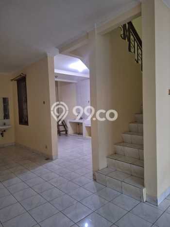 Jual Rumah Eksklusif 2 KT di Daan Mogot, Jakarta Barat Jual Rumah Eksklusif 2 KT di Daan Mogot, Jakarta Barat