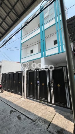 Ruko Usaha Dijual di Tanjung Priok Jakarta Utara LT 144m2 & LB 300m2 Ruko Usaha Dijual di Tanjung Priok Jakarta Utara LT 144m2 & LB 300m2