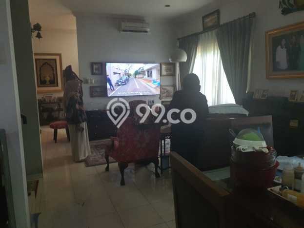 Dijual Hunian Mewah dengan Fasilitas Sekitar Komplit di Kebayoran Lama, Jakarta Selatan Dijual Hunian Mewah dengan Fasilitas Sekitar Komplit di Kebayoran Lama, Jakarta Selatan