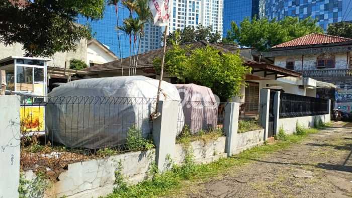 For Sale Rumah Mewah Exclusive di Tebet, Jakarta Selatan For Sale Rumah Mewah Exclusive di Tebet, Jakarta Selatan