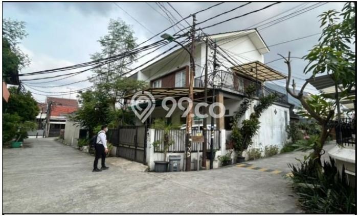 Hunian Cantik Minimalis Lb 180m2 di Kelapa Gading, Jakarta Utara Hunian Cantik Minimalis Lb 180m2 di Kelapa Gading, Jakarta Utara