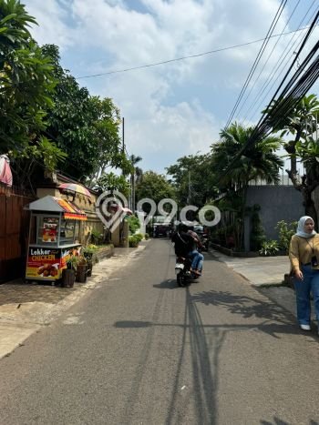 Rumah Eksklusif Dijual LT 389m2 di Pasar Minggu, Jakarta Selatan Rumah Eksklusif Dijual LT 389m2 di Pasar Minggu, Jakarta Selatan