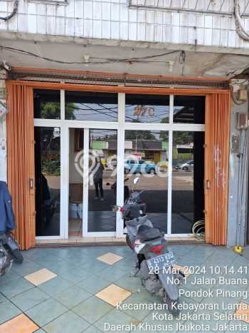 Area Ramai! Ruko Dijual di Kebayoran Lama untuk Bisnis Luas Bangunan 250m2 Area Ramai! Ruko Dijual di Kebayoran Lama untuk Bisnis Luas Bangunan 250m2