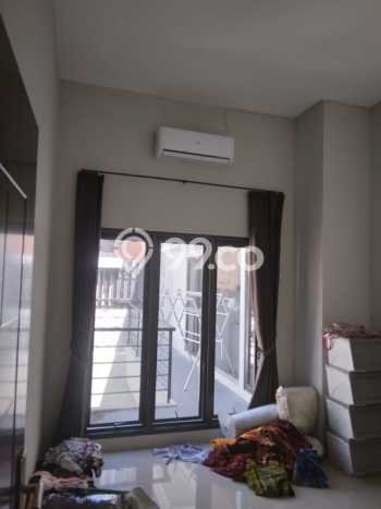 Jual Rumah Murah Meriah Tenggilis Mejoyo Punya 5 KT & LT 150m2 Jual Rumah Murah Meriah Tenggilis Mejoyo Punya 5 KT & LT 150m2