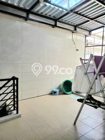 Rumah Sederhana Dijual Lokasi Bulak 3 Kamar dengan Luas Tanah 102m2 Rumah Sederhana Dijual Lokasi Bulak 3 Kamar dengan Luas Tanah 102m2