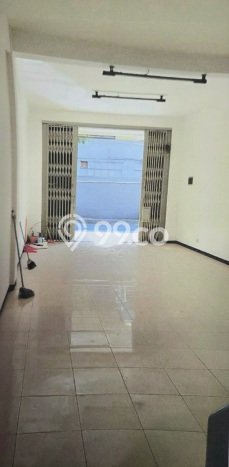 FOR SALE! Ruko di Sawahan Surabaya, LT 75m2, LB 210m2 FOR SALE! Ruko di Sawahan Surabaya, LT 75m2, LB 210m2