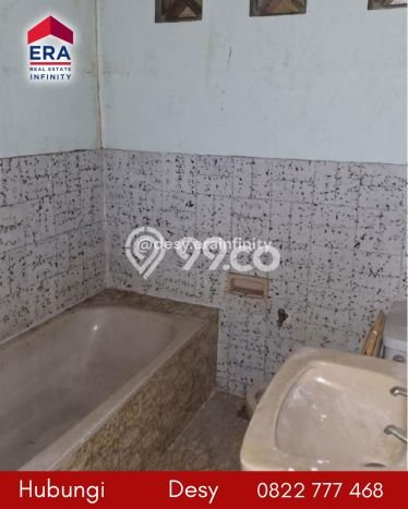 For Sale Rumah 4 Kamar Lokasi Ideal Bagus dan Strategis di Kembangan For Sale Rumah 4 Kamar Lokasi Ideal Bagus dan Strategis di Kembangan