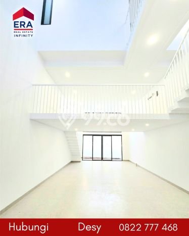 Rumah Elit Modern Tanpa Renovasi di Joglo Jakarta Barat Rumah Elit Modern Tanpa Renovasi di Joglo Jakarta Barat