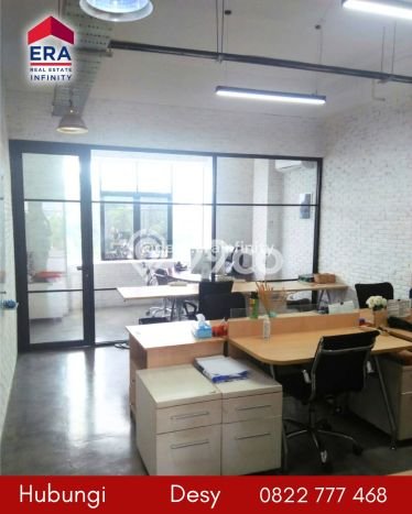 Area Ramai! Ruko Dijual di Kebayoran Lama untuk Bisnis Luas Bangunan 240m2 Area Ramai! Ruko Dijual di Kebayoran Lama untuk Bisnis Luas Bangunan 240m2