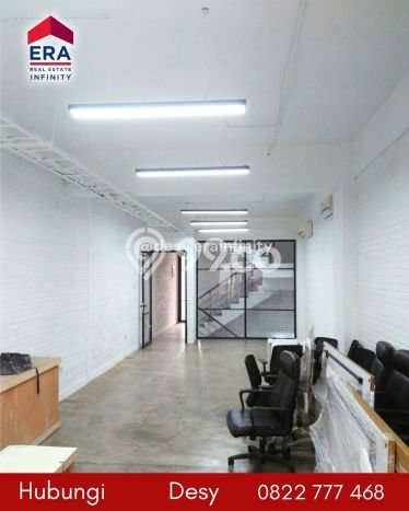 Unit Ruko Dijual di Kebayoran Lama Jakarta Selatan Luas Tanah 85m2, Luas Bangunan 240m2 Unit Ruko Dijual di Kebayoran Lama Jakarta Selatan Luas Tanah 85m2, Luas Bangunan 240m2