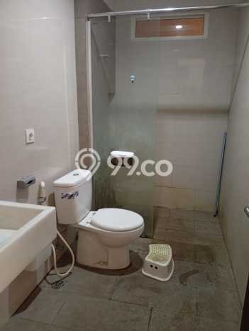 Disewakan! Rumah 3 Kamar Tidur &
4 Kamar Mandi di Lebak Bulus, Jakarta Selatan Disewakan! Rumah 3 Kamar Tidur &
4 Kamar Mandi di Lebak Bulus, Jakarta Selatan